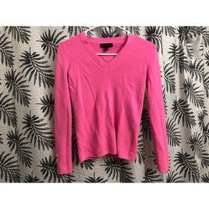 Banana Republic Hot pink sweater🌸